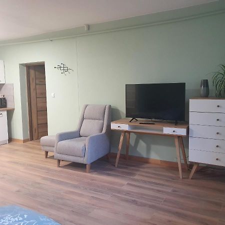 Albatros Room With Bathroom Варшава Екстериор снимка